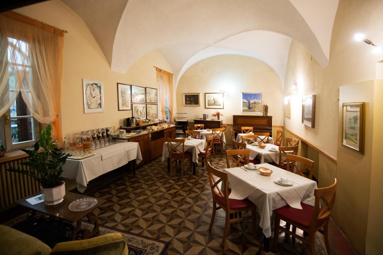 Albergo Della Torre Dal 1891 Trescore Balneario Kültér fotó